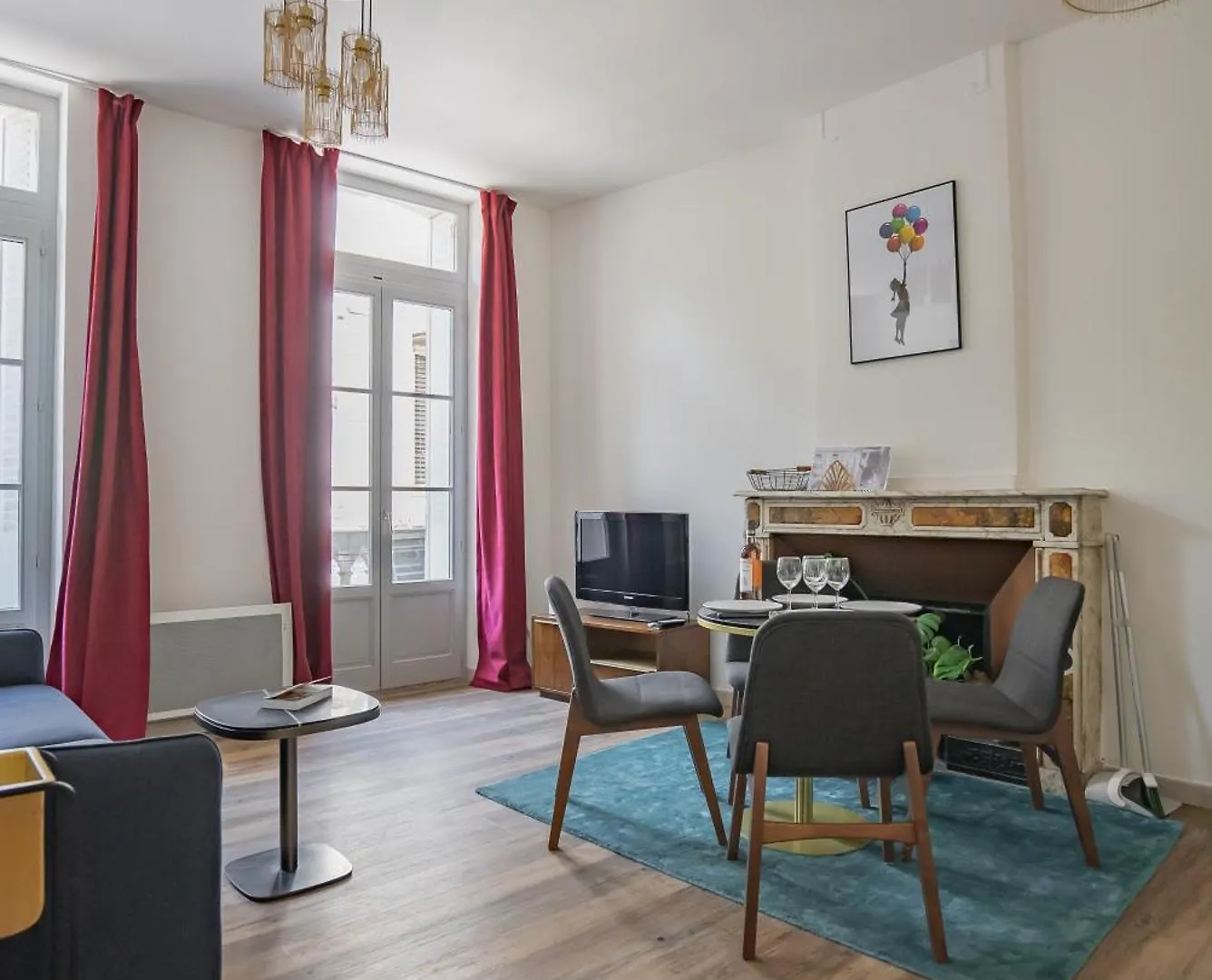 Le Balcon Du Roi Rene Apartment Avignon France
